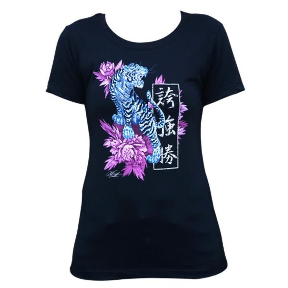 Discontinued!!  Strength Japanese Tattoo Style Tiger Tee S M NWT